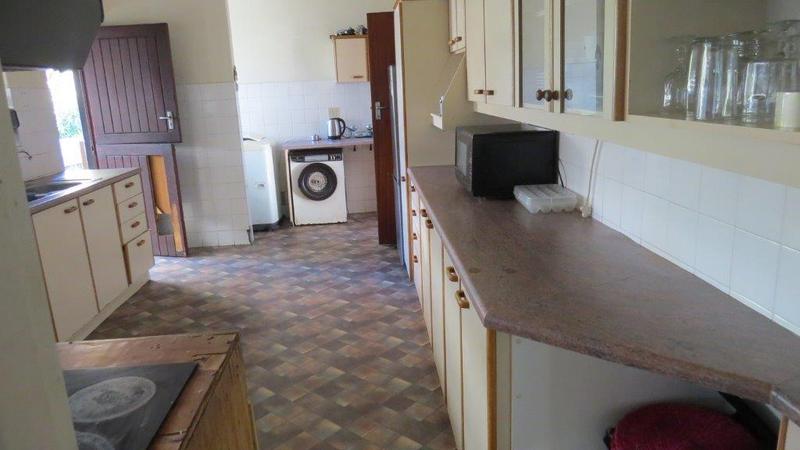 4 Bedroom Property for Sale in Oostersee Western Cape